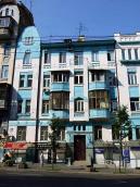 House in Kiev (Saksagansky str., 101;…
